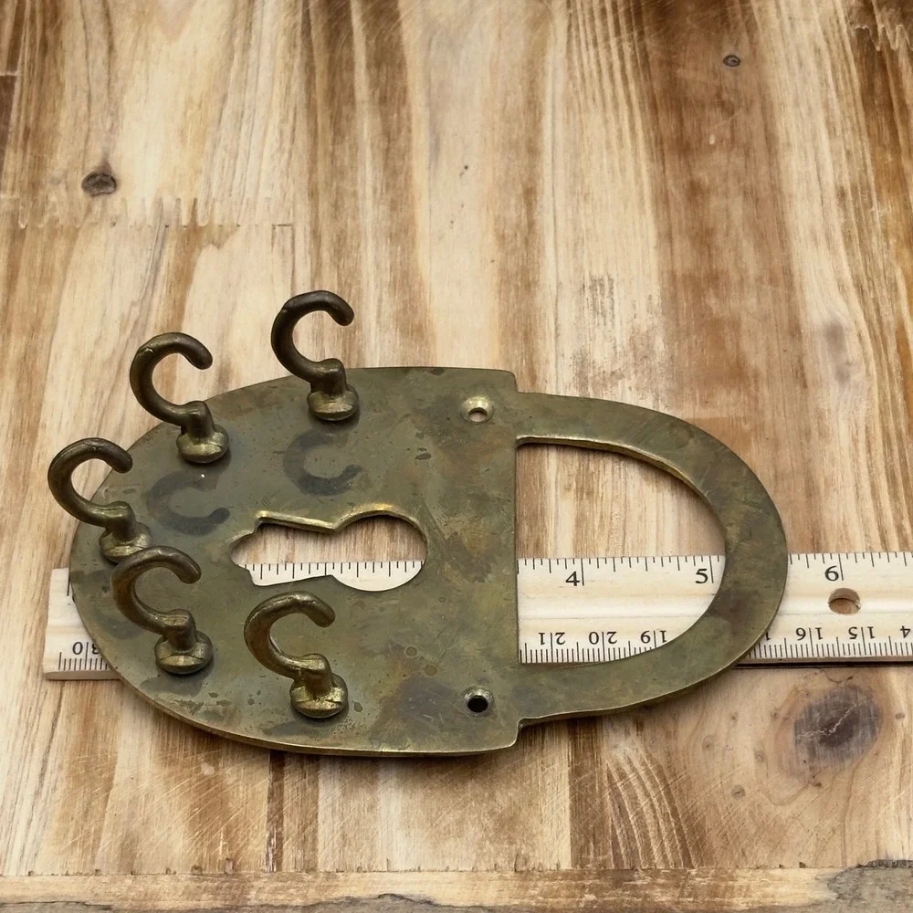 Vintage Solid Brass Padlock Shaped Wall Key Rack 5 Hook Holder Made in Taiwan